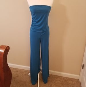 Newport News halter top jumper size M